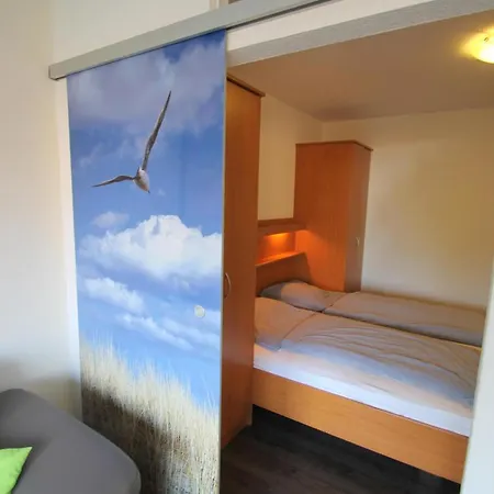 1517 - Duenenresidenz Wg 7 דירה דאהמה